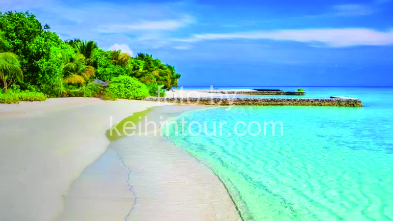 Pantai Tanjung Gelam karimunjawa